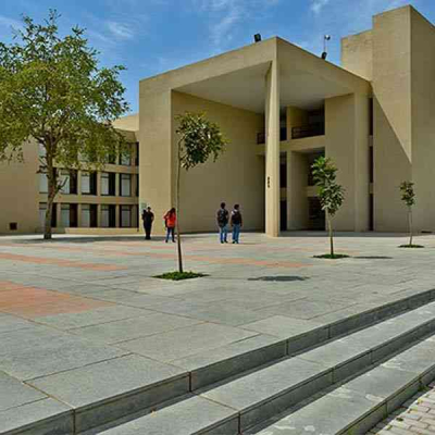 campus image 1 (2)